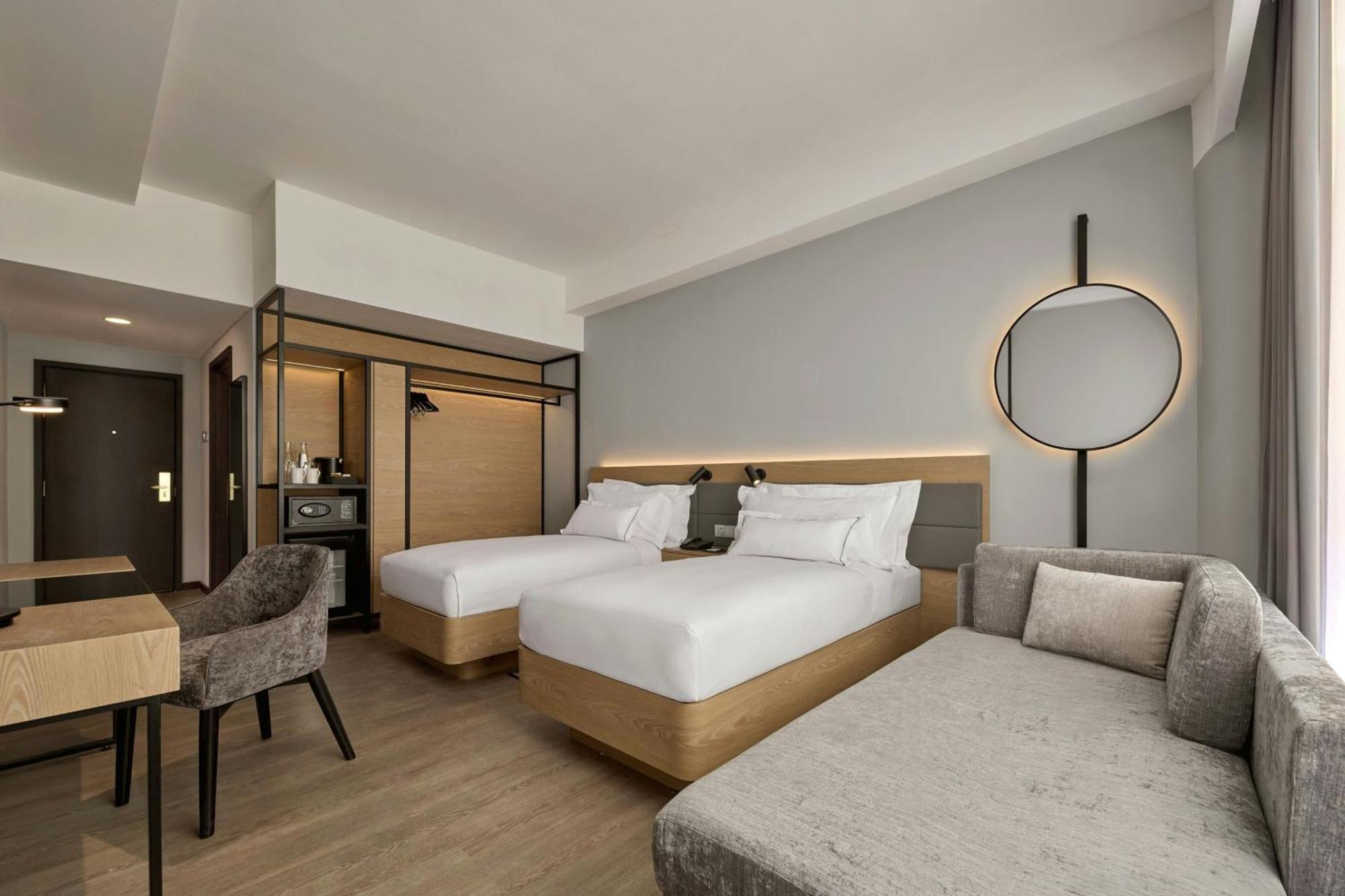 Ac Hotel By Marriott Ipoh Bagian luar foto