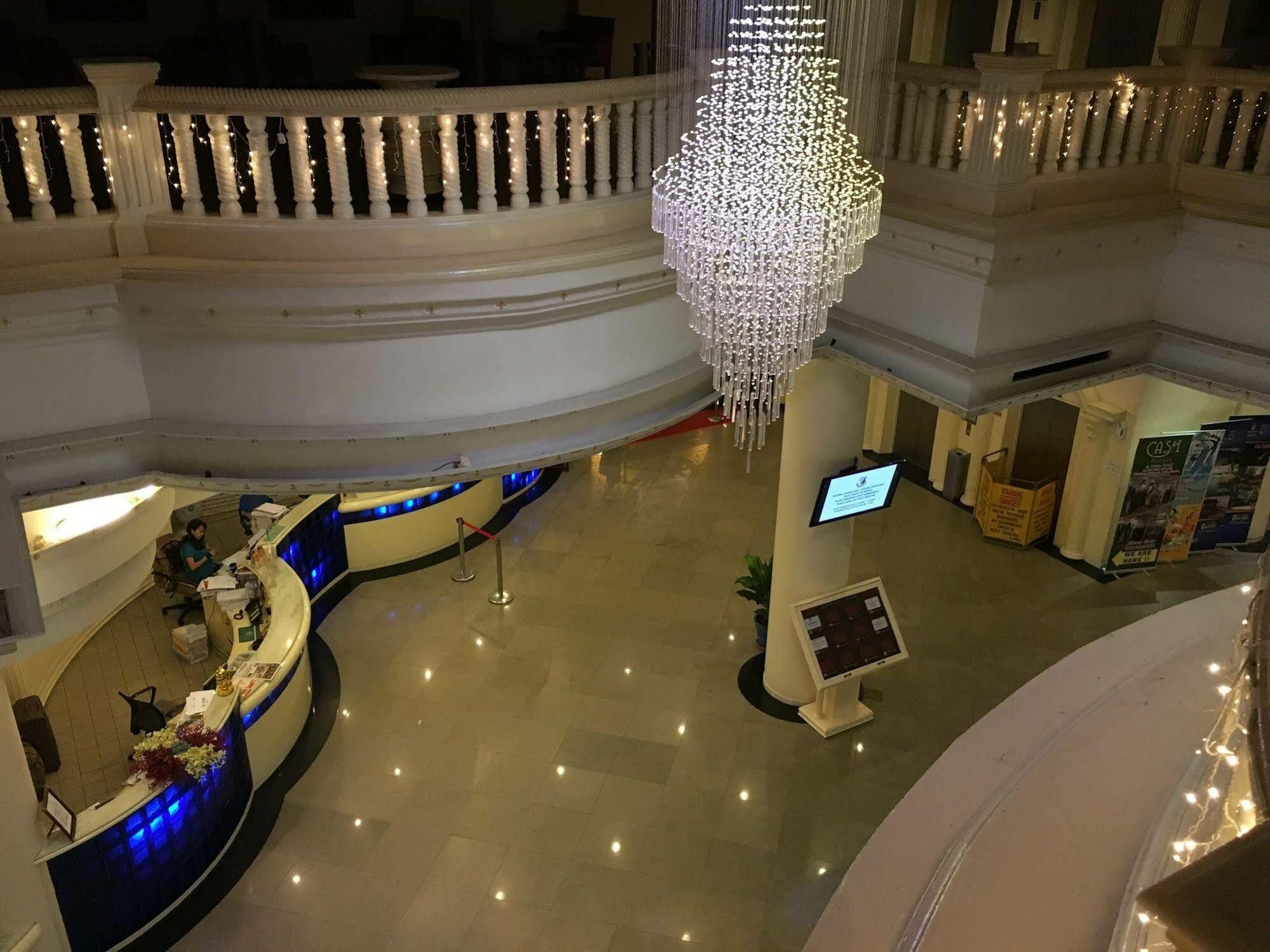 Ac Hotel By Marriott Ipoh Bagian luar foto